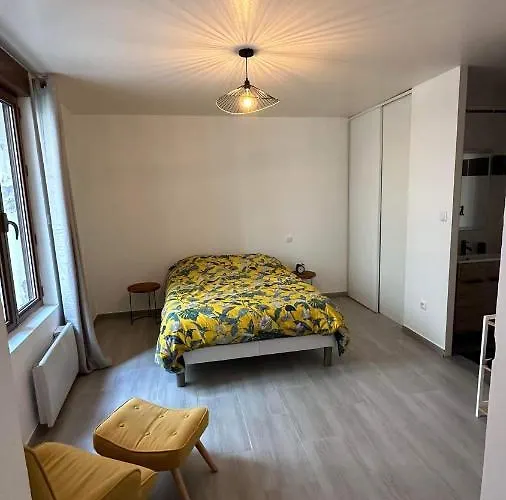Casa Leo, Clinique Causse, Canal Du Midi *